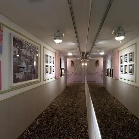 Mini Hotel Causeway Bay-2